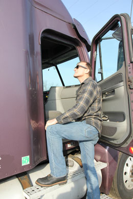 Semitrailer Crash Inspection by Attorney Eric Hageman