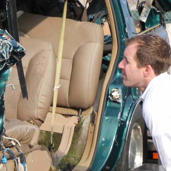 Car Inspection by Lawyer after Crash