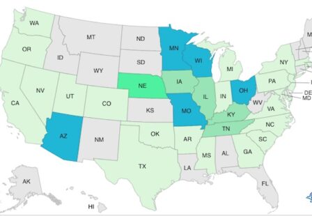 Cantaloupe Salmonella outbreak 2 deaths in Minnesota